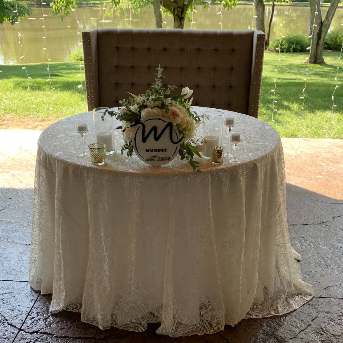 96" Round Ivory Paisley Lace On 96" Round Ivory Solid Tablecover On 36" Round Wood Topped Table With Love Seat